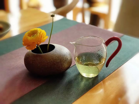 茶香满屋，茶饮功效与搭配技巧