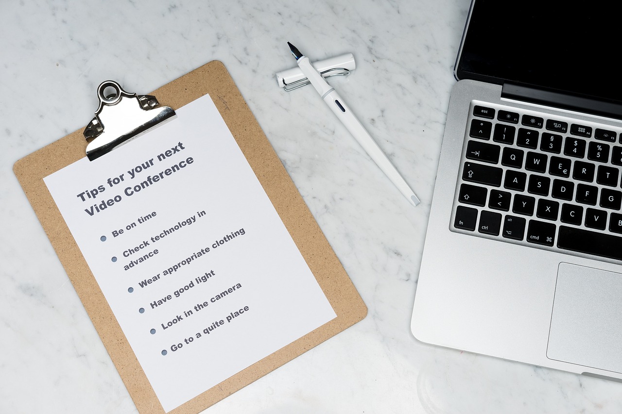 蝙蝠实名账号：详情下载教程看万州APP