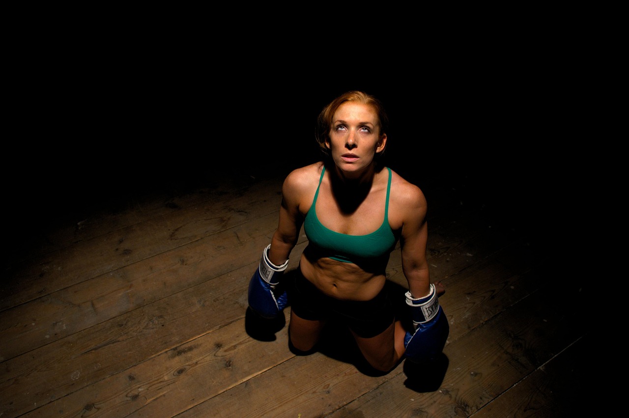 买卖微信号后:流量卡在芯片中的应用