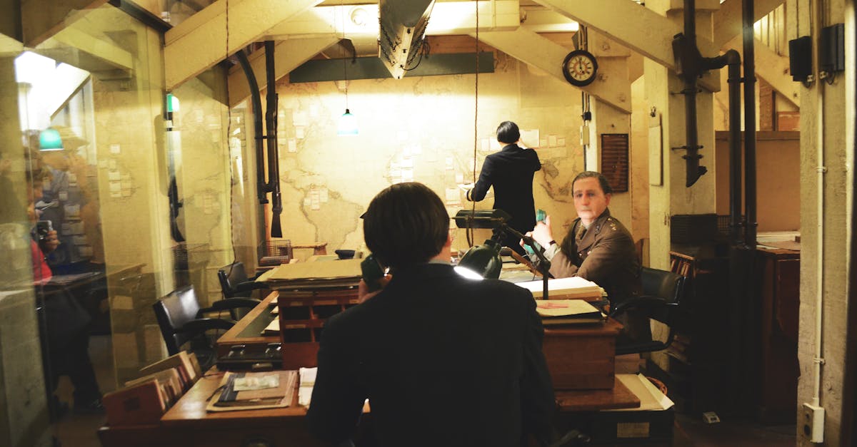 ucloud实名账号：流量卡在社交中的应用