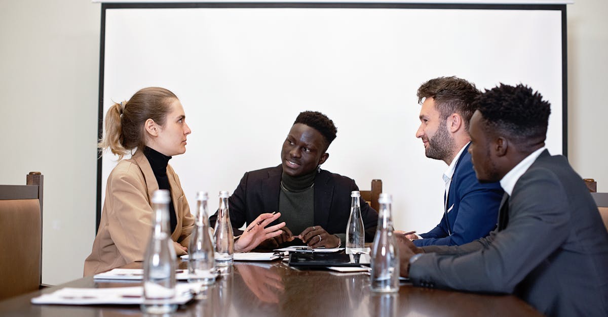 知乎实名账号：重庆国际域名购买平台